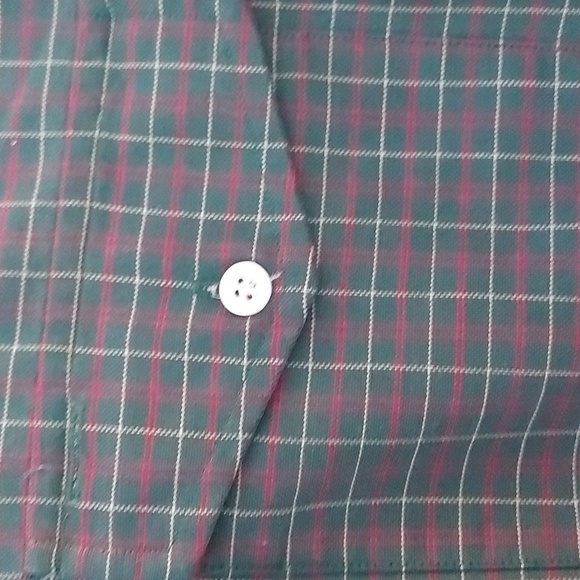 Vintage L.L.Bean Button Down Shirt.  Dark Green & Red Plaid Size 15.5/ Medium - Picture 4 of 6